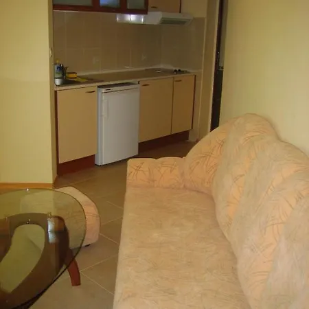 In Complex Lazur 2 * Σωζόπολη