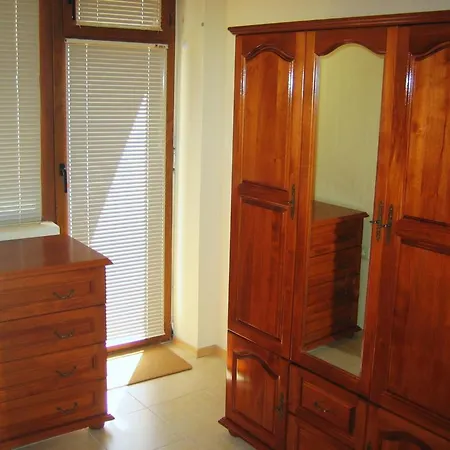 In Complex Lazur 2 アパート ソゾポル