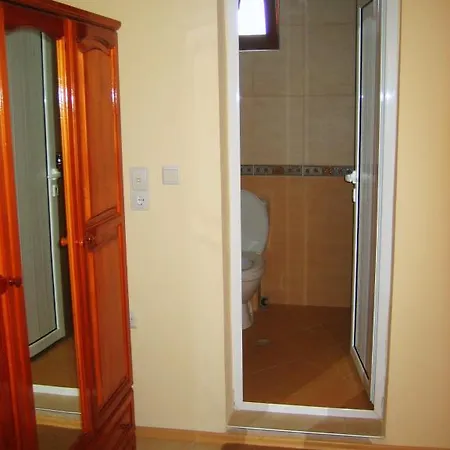 In Complex Lazur 2 Σωζόπολη