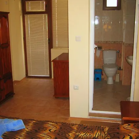 In Complex Lazur 2 *