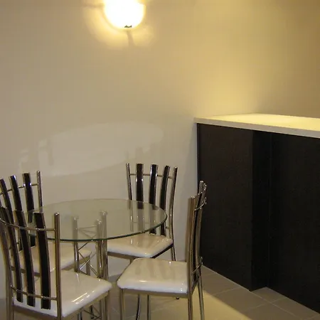 In Complex Lazur 2 شقة *