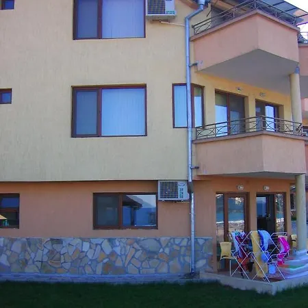 Nedev'S Apartments In Lazur 2 Complex *