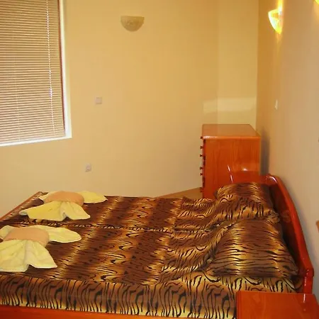 In Complex Lazur 2 شقة *