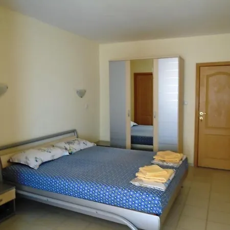 Nedev'S Apartments In Lazur 2 Complex *